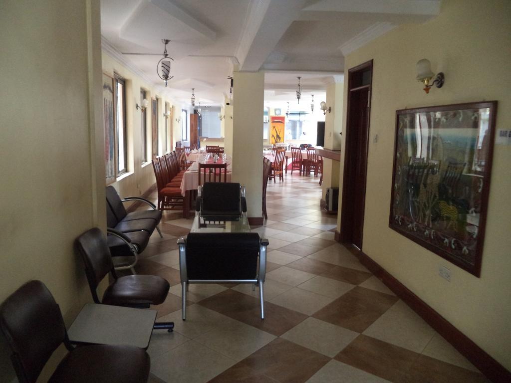 Arusha Tourist Inn Hotel Exterior foto